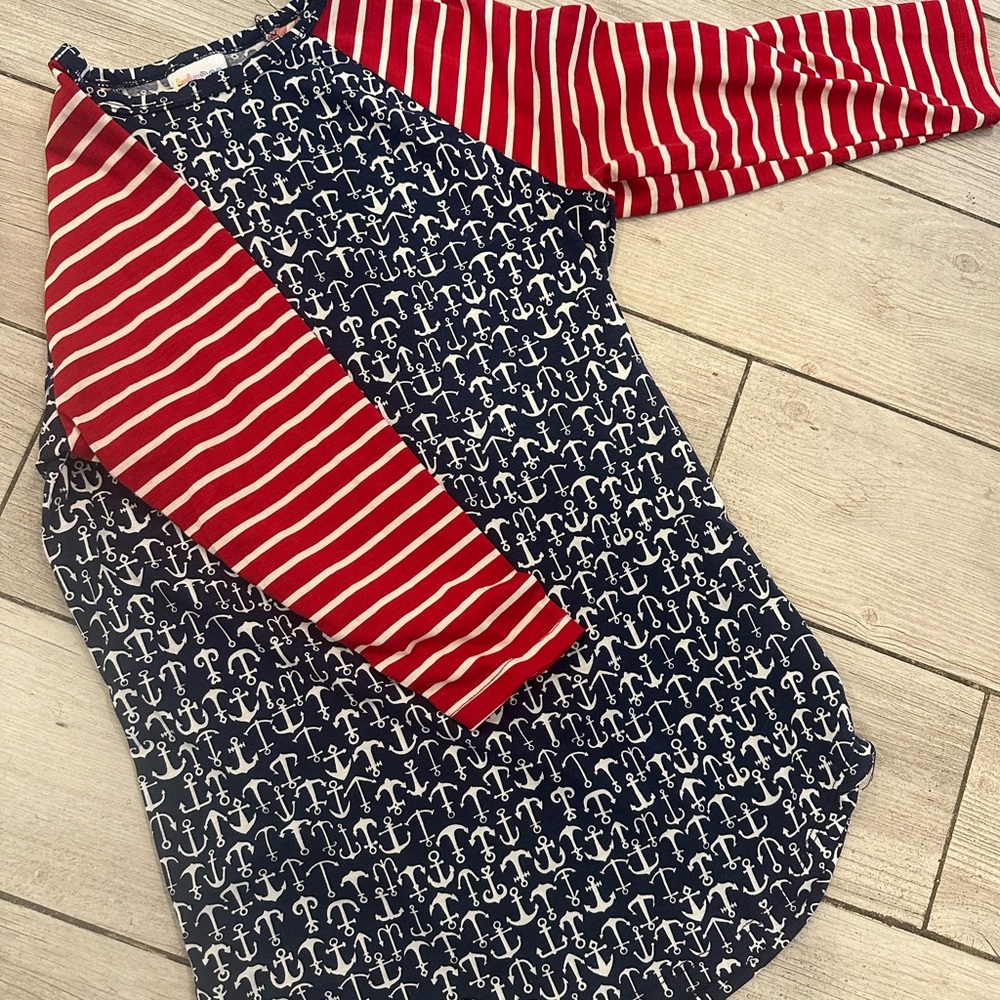 LuLaRoe Navy Anchor Print Raglan with Red Stripes xs gently worn